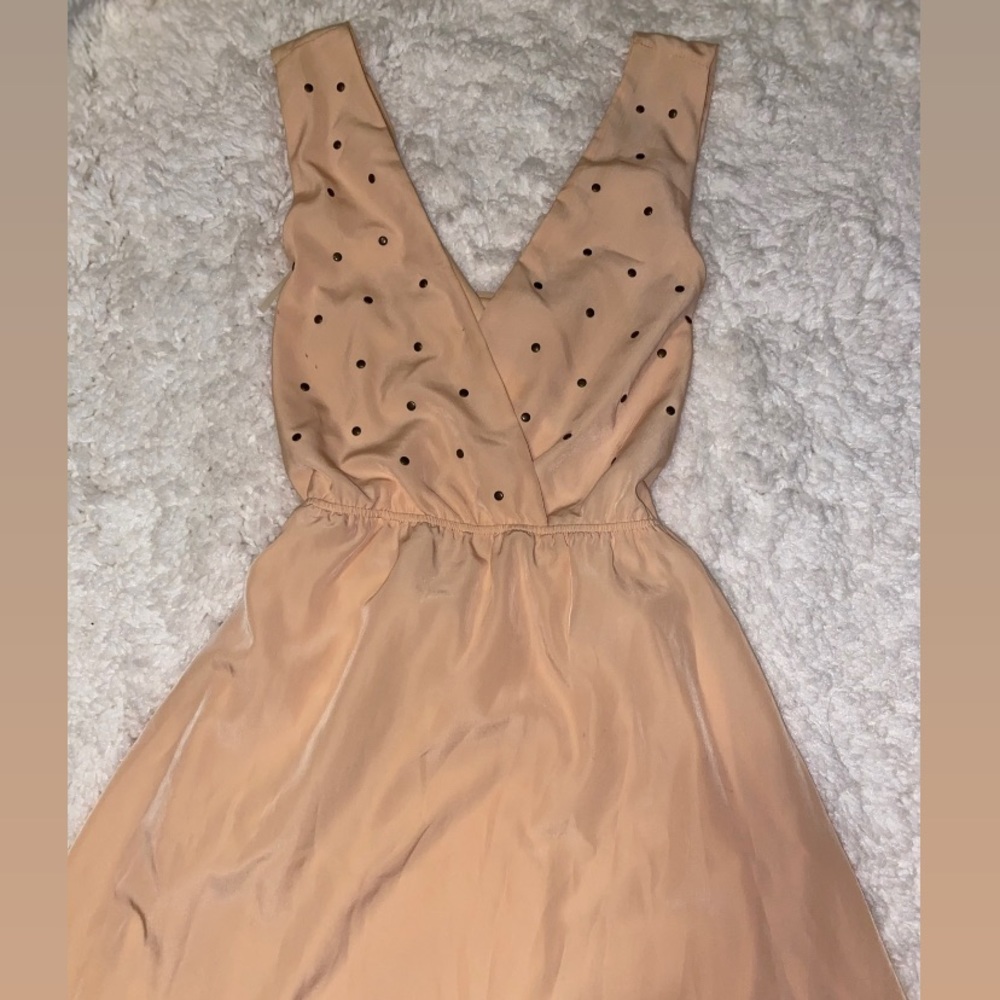 Peach criss cross dress